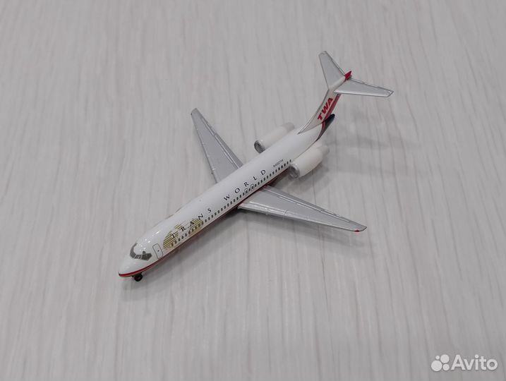Самолёт в коробке. Boeing 717-200 TWA
