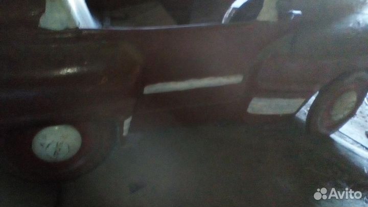 Детская игрушка. Педальный автомобиль Урал. Победа