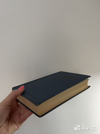 Книга Анна Ахматова 1976