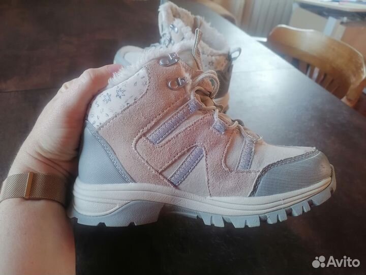 Ботинки зимние на девочку 31