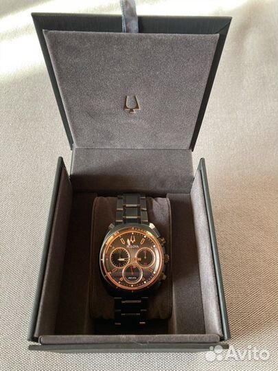 Часы “Bulova”