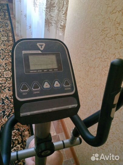 Эллиптический тренажер torneo