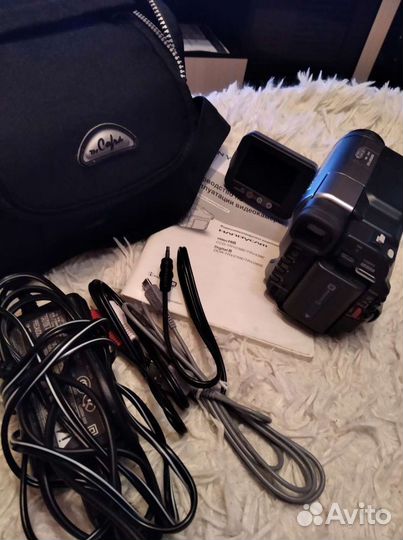 Цифровая видеокамера sony DCR-TRV 270E