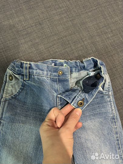 Джинсы и утепленная кофта