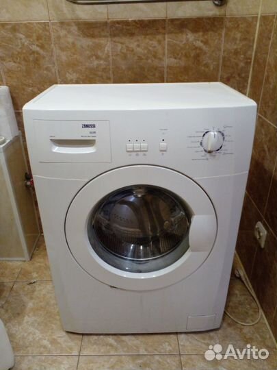 Стиральная машина zanussi