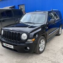 Jeep Liberty 2.4 CVT, 2010, 218 000 км, с пробегом, цена 925 000 руб.