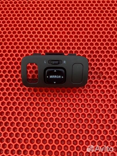 Джойстик управления зеркал Toyota Corolla E110