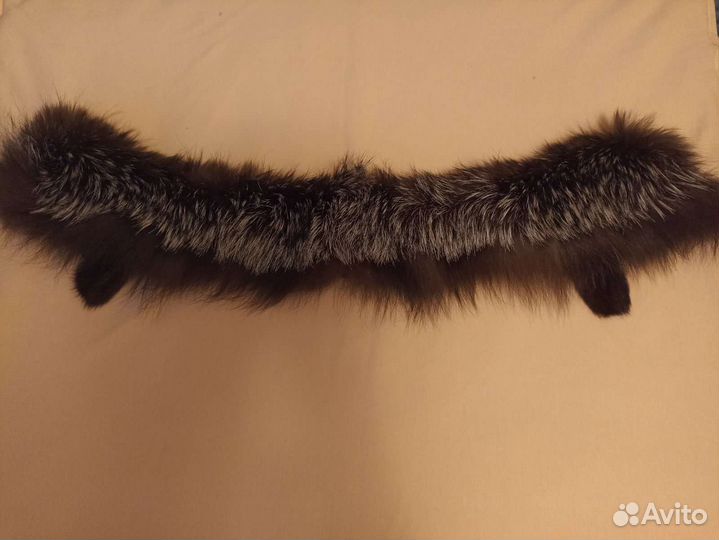 Меховой воротник чернобурка