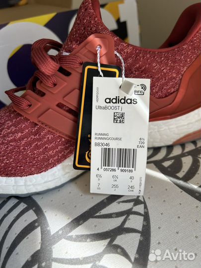 Кроссовки Adidas ultraboost 38,5 новые