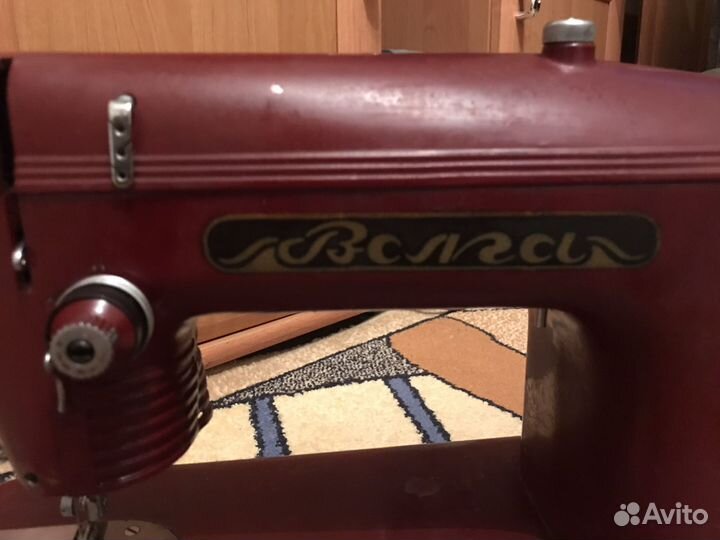 Швейная машинка Тула модель-1 и Волга ЗИЛ г.Ржев