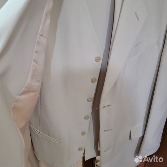 Костюм мужской