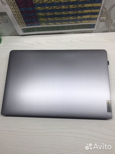 Ноутбук lenovo