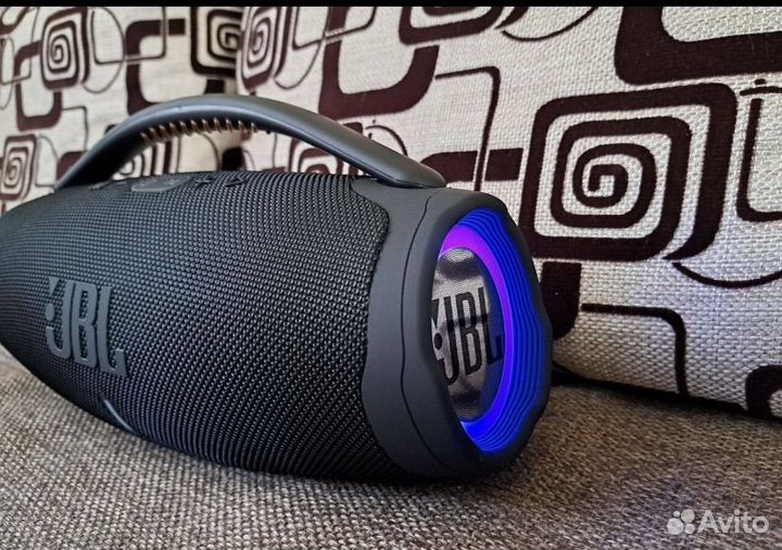 Колонка jbl boombox 3