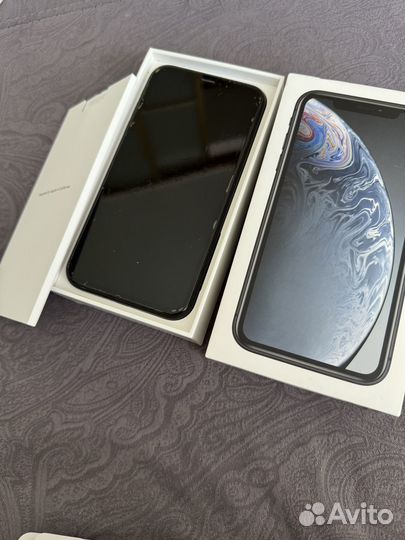 iPhone Xr, 128 ГБ