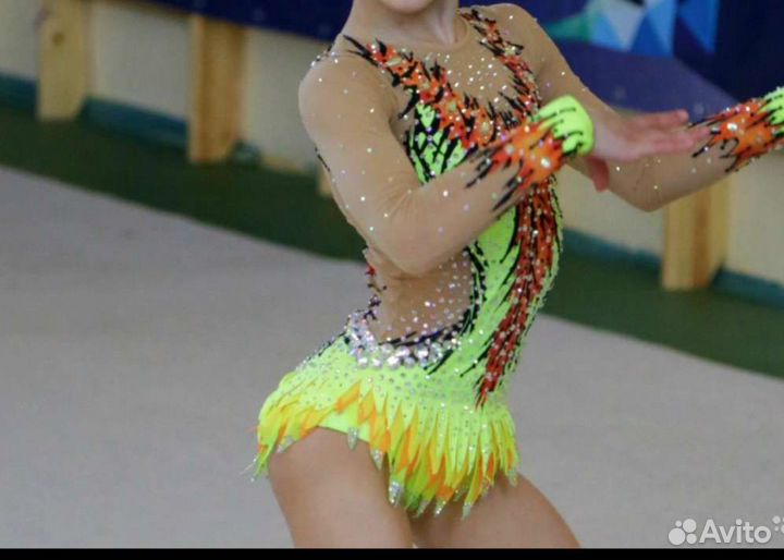 Купальник для художественной гимнастики