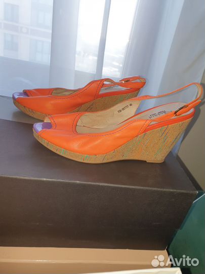 Босоножки женские 39 размер
