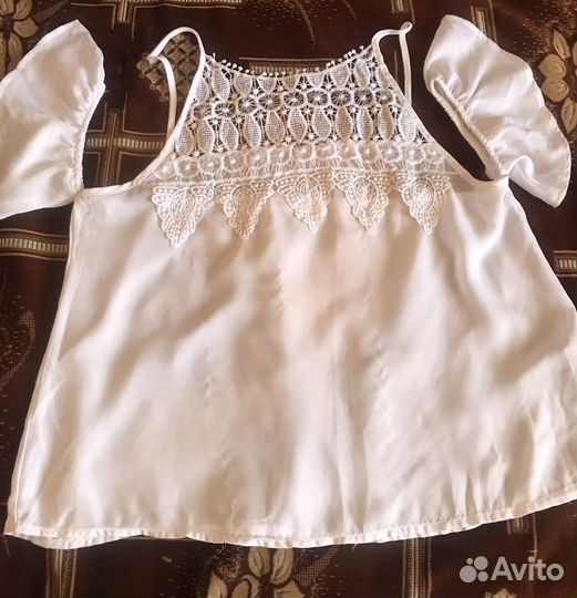 Кружевная блузка