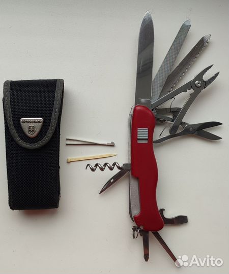 Мультитул нож victorinox workchamp 0.9064