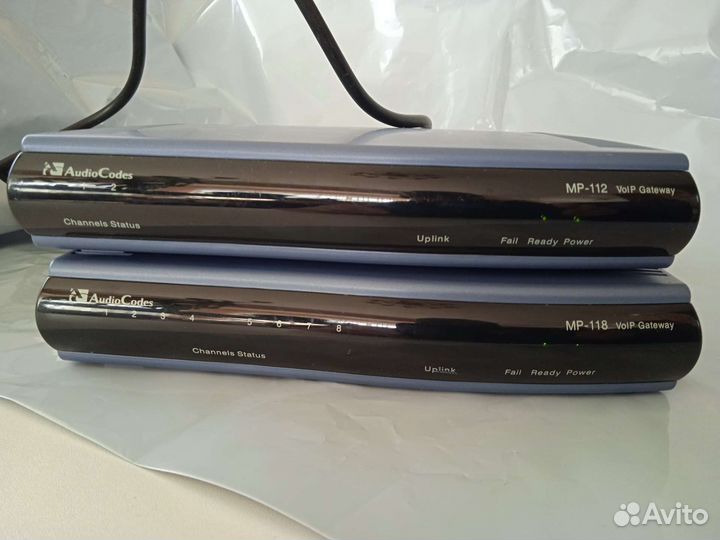 VoIP шлюз AudioCodes MP-118/8FXS/3AC