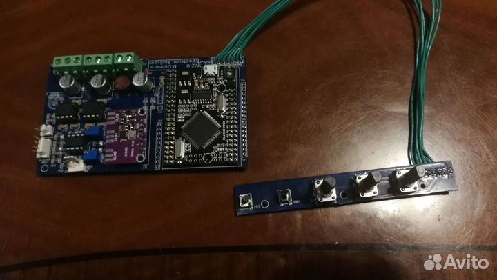 DMS-308 14 band spectrum analyser