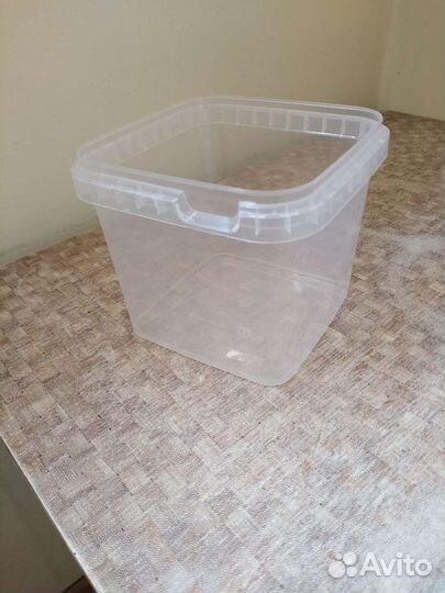 Контейнер плотный для мелочи, саморезов и др