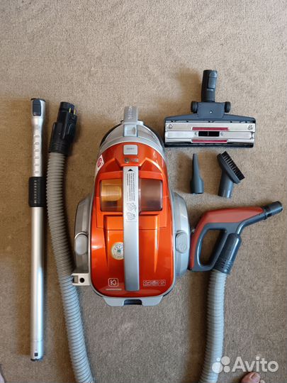 Мощный пылесос LG - Kompressor 2000W