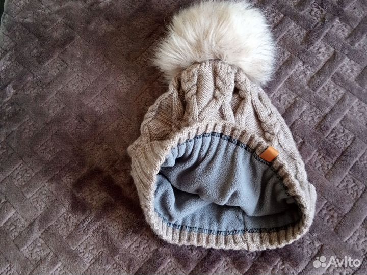 Шапка женская вязаная