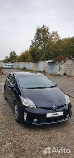 Toyota Prius 1.8 AT, 2014, 126 000 км