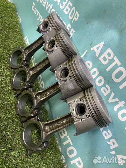 Комплект шатунов С поршнями ваз 2101-2107