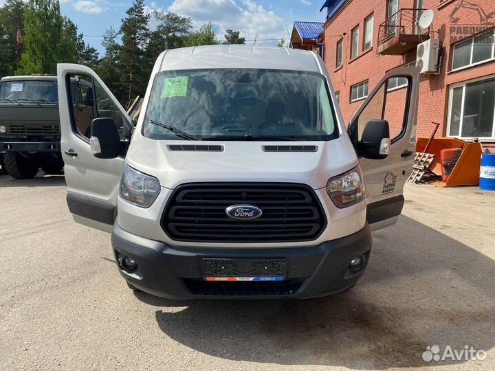 Ford Transit цельнометаллический, 2021