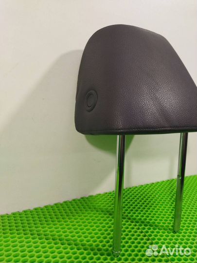 Подголовник передний Volkswagen Touareg NF 7P5