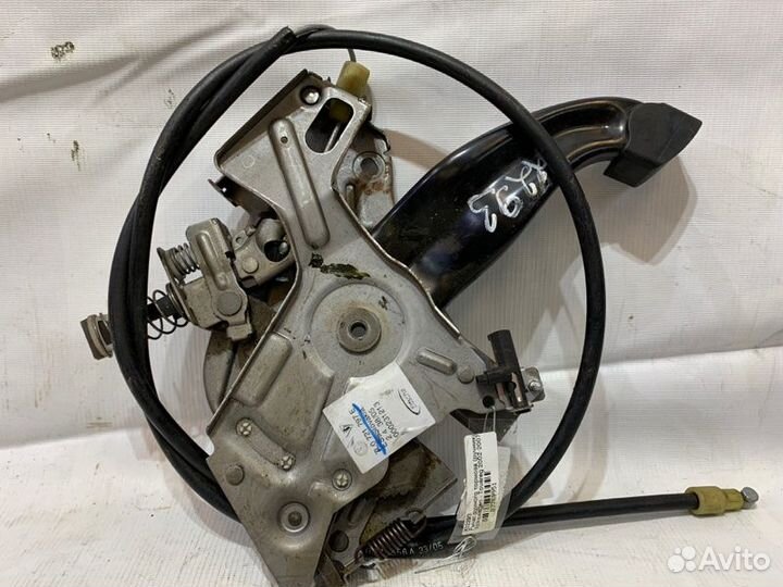 Рычаг стояночного тормоза Volkswagen Touareg