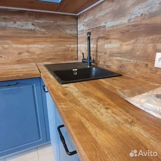 Кухня на заказ/Кухня с подсветкой