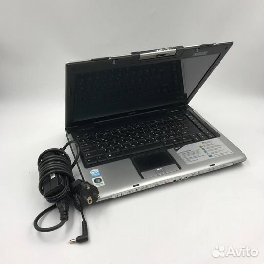 Ноутбук Acer aspire 5570z