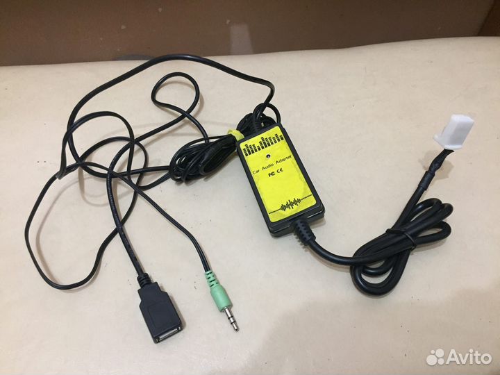 Адаптер USB/AUX для магнитолы Toyota (на запчасти)