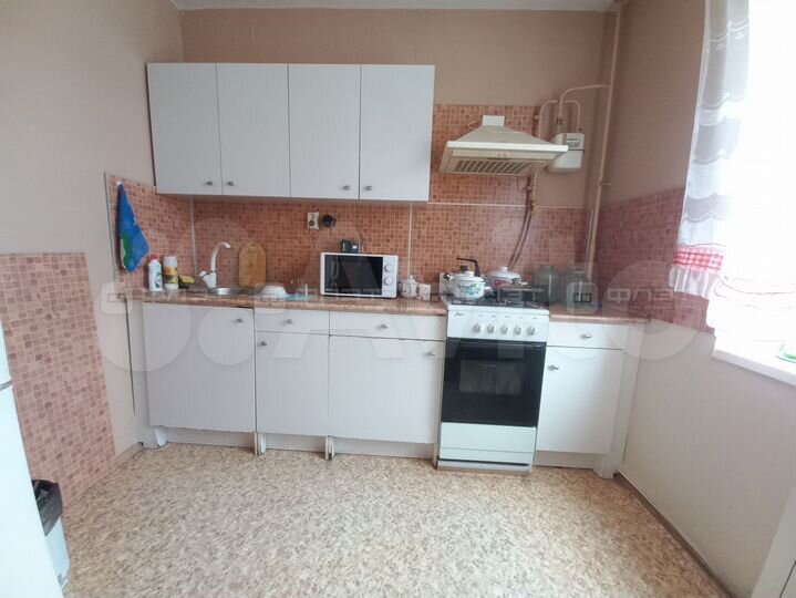 2-к. квартира, 58 м², 3/10 эт.