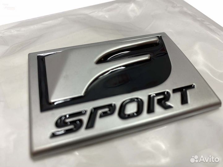 Эмблема Lexus F-Sport K0900