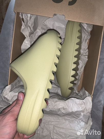 Adidas yeezy slide оригинал