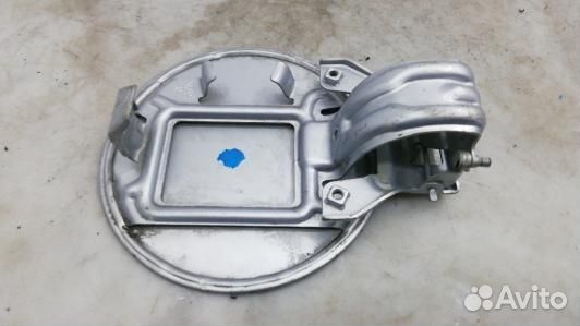 Лючок бака KIA carnival 2 (57K01IC01)