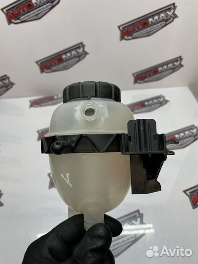 Бачок расширительный Mercedes GLC X253 2017