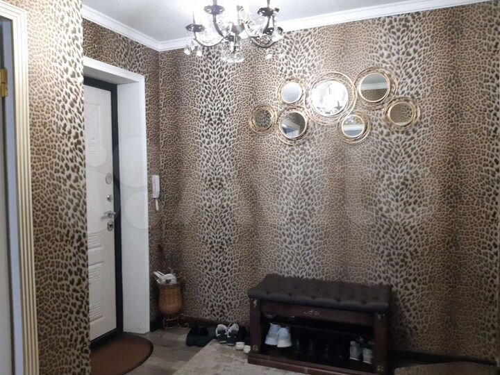 3-к. квартира, 77 м², 8/9 эт.