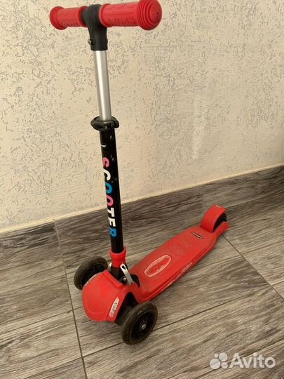 Самокат детский трехколесный складной scooter
