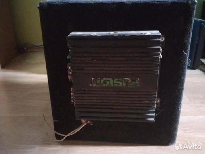 Сабвуфер с усилителем