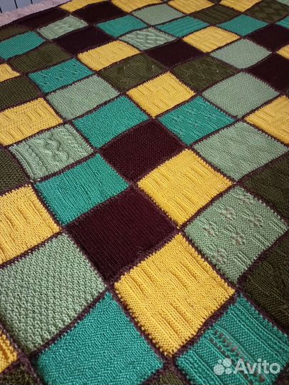 Плед-покрывало детское вязаное. Ручная работа