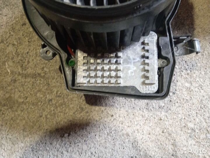 Моторчик печки mercedes w463 g и 203