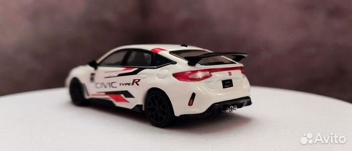 Модель 1:64 minigt Honda Civic Type R 2023 Honda