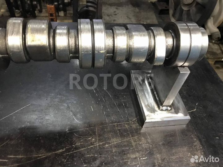 Распредвал Scania R DC13 PDE 1832378