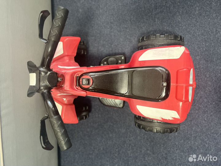 Квадроцикл детский педальный на аккумуляторе