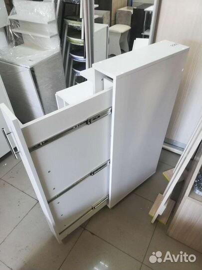 Маникюрный стол Уф полка