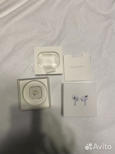 Коробка из под наушников apple